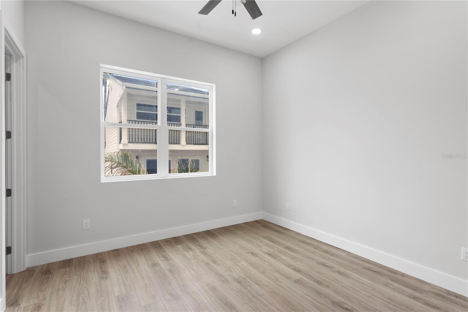 11605 1st St E #a1 Property Photo 20