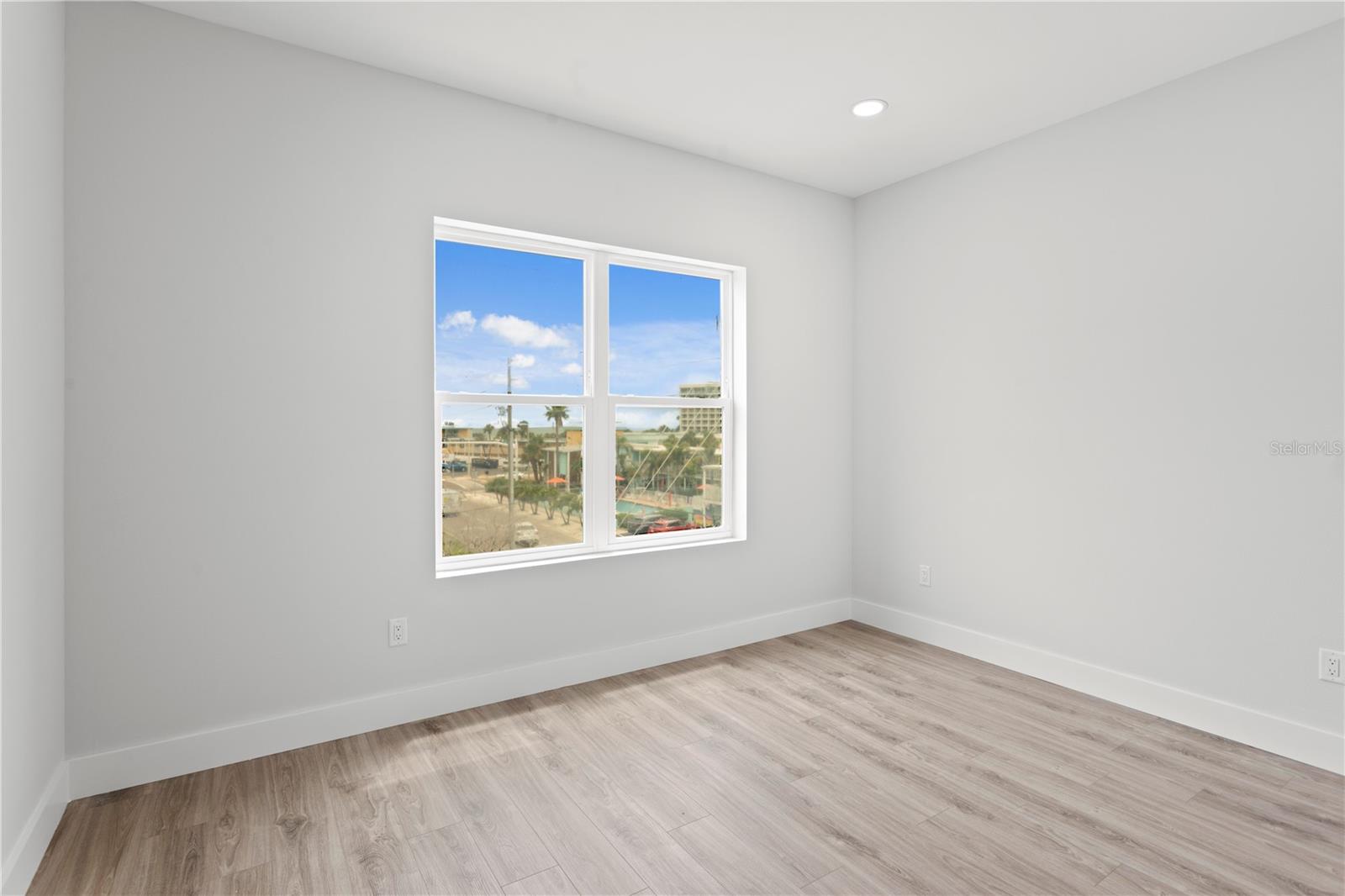 11605 1st St E #a1 Property Photo 22