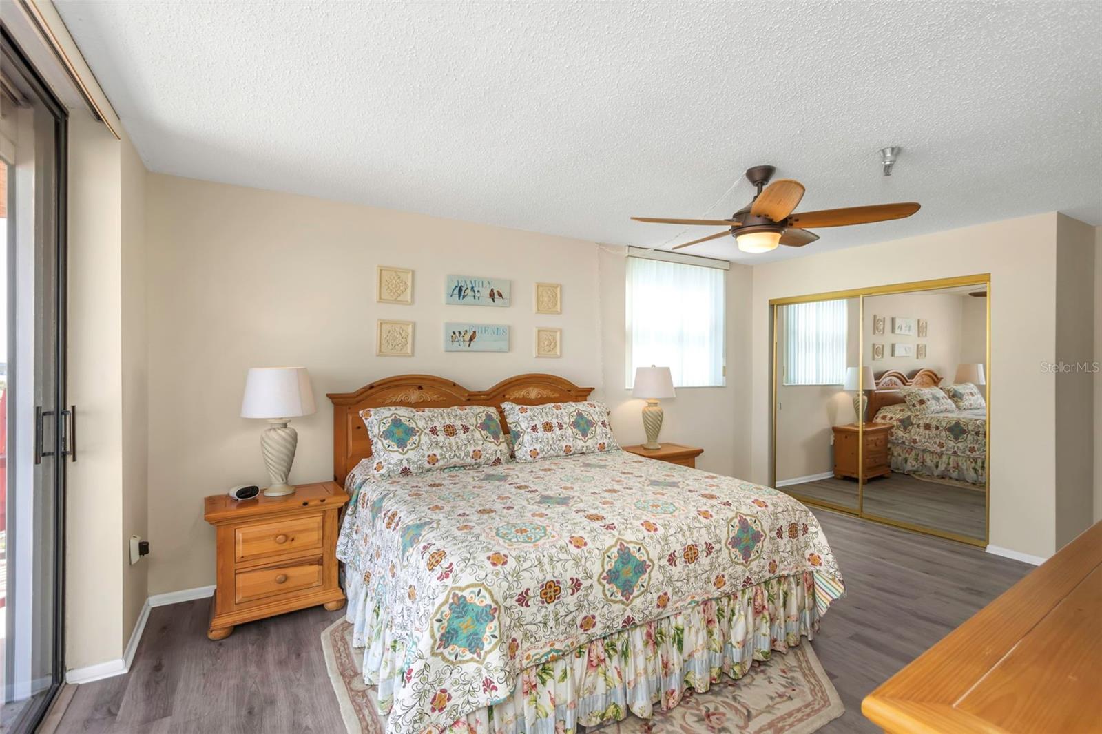 15316 Gulf Blvd #604 Property Photo 27