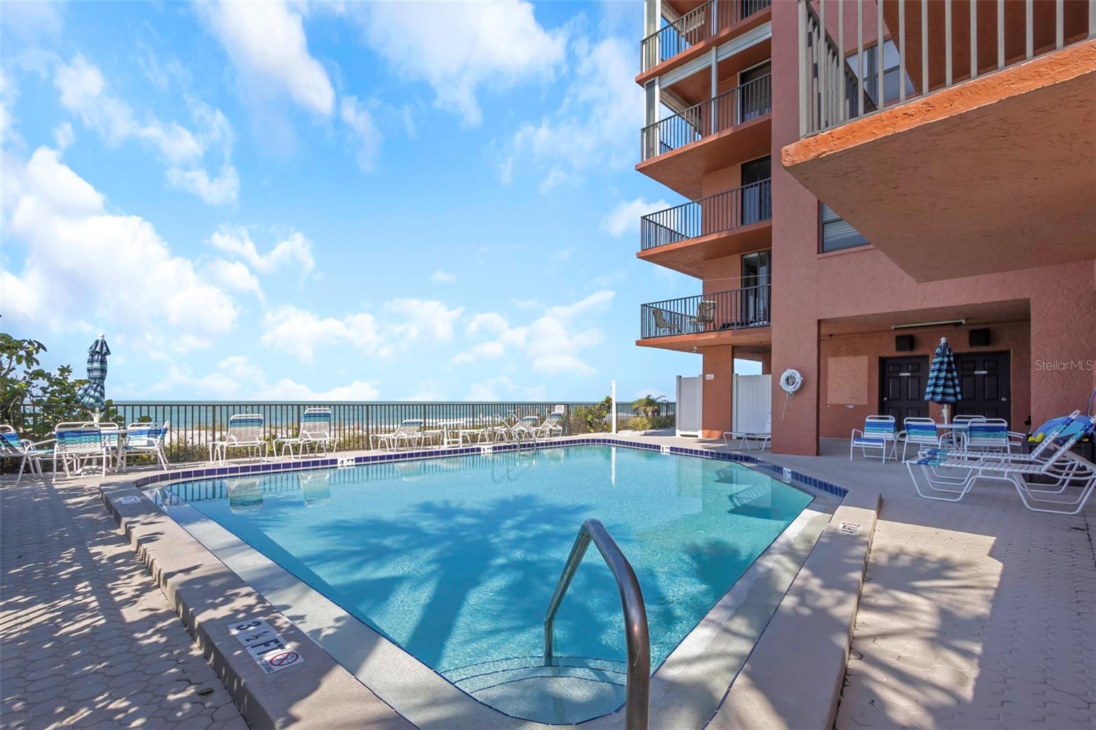 15316 Gulf Blvd #604 Property Photo 57