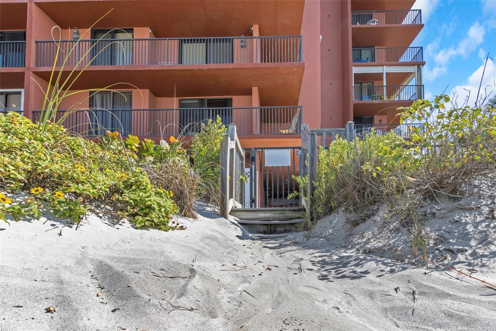 15316 Gulf Blvd #604 Property Photo 63