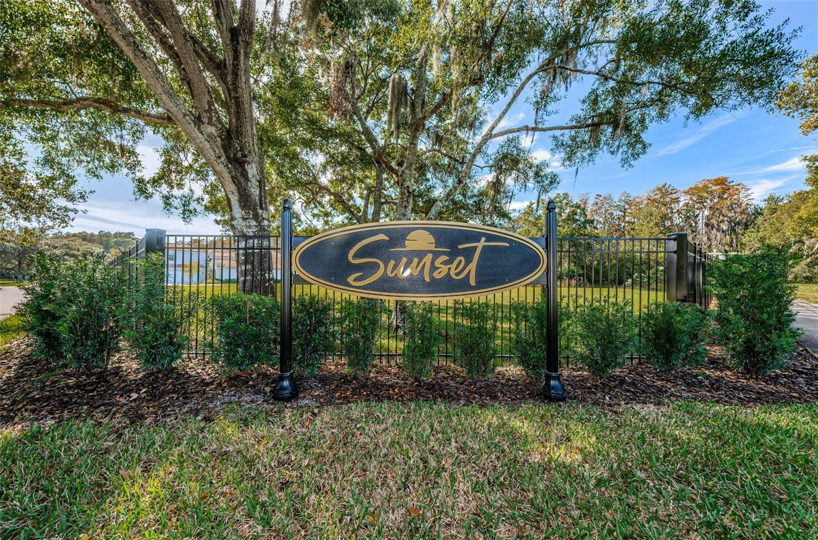 4390 Tarpon Lake Blvd Property Photo 7