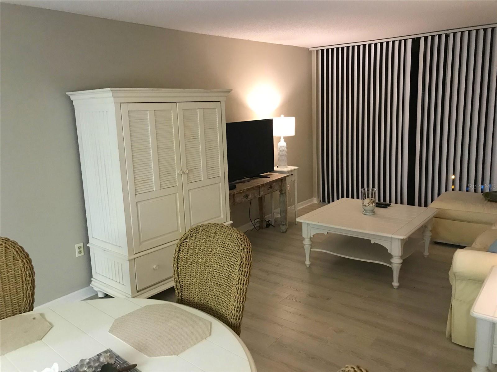 450 S Gulfview Blvd #405 Property Photo 11