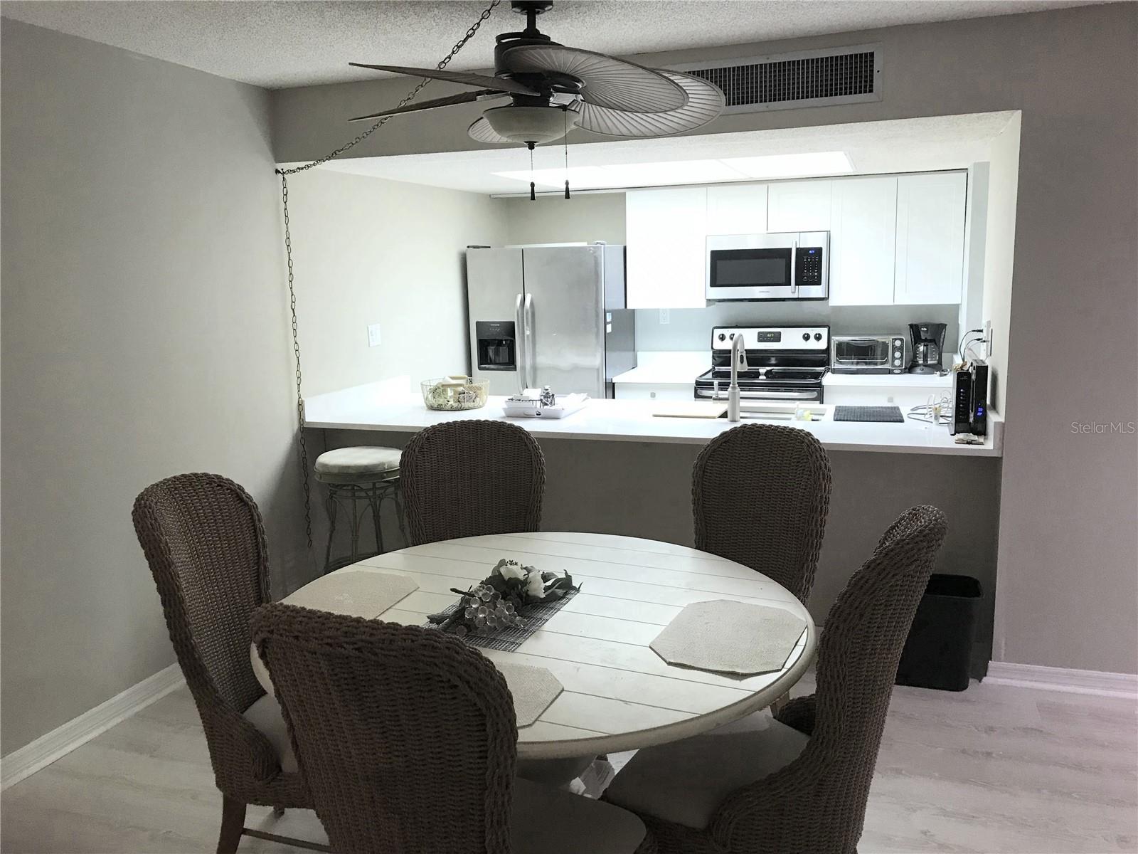 450 S Gulfview Blvd #405 Property Photo 13