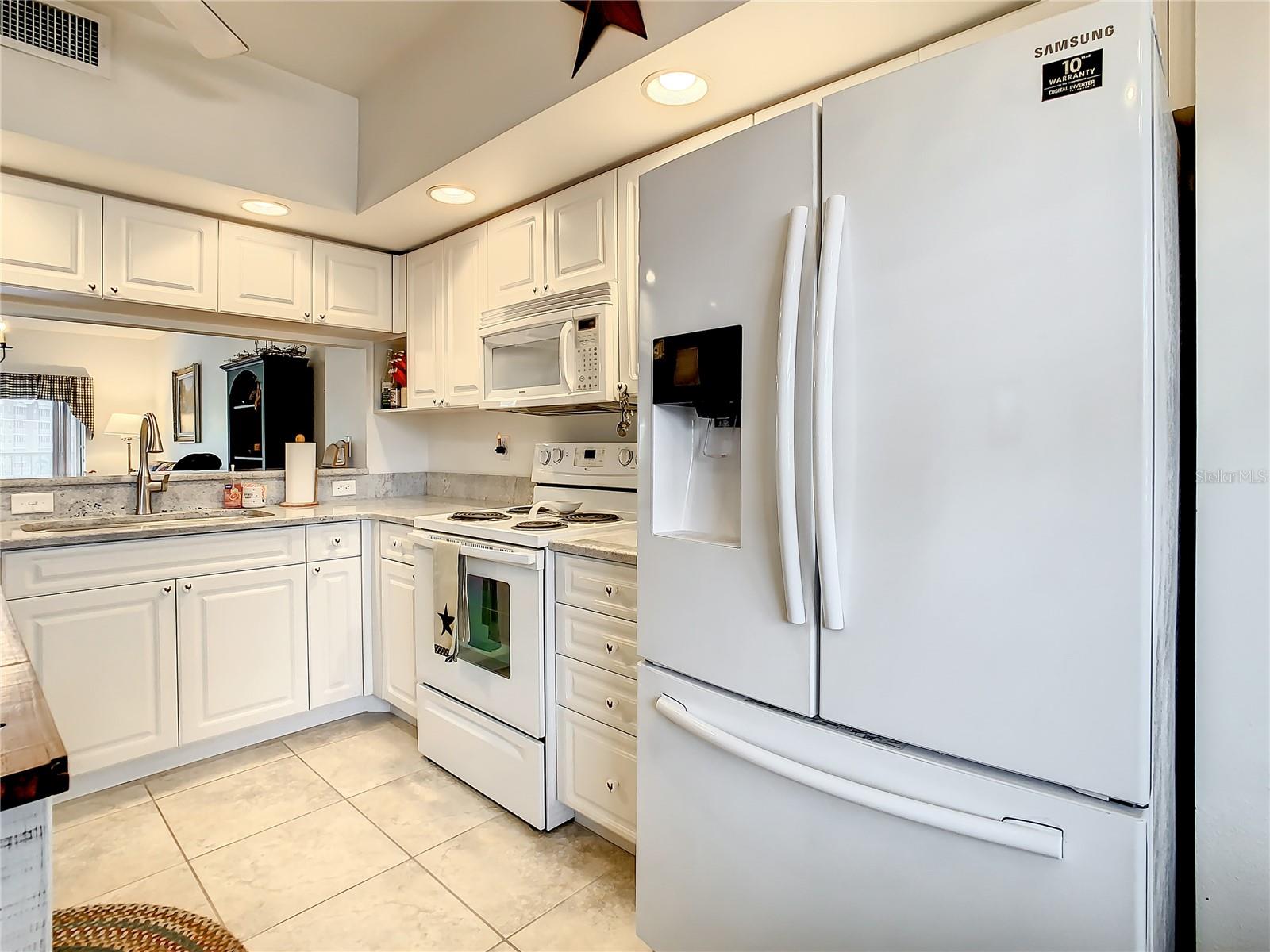 960 Starkey Rd #2303 Property Photo 7