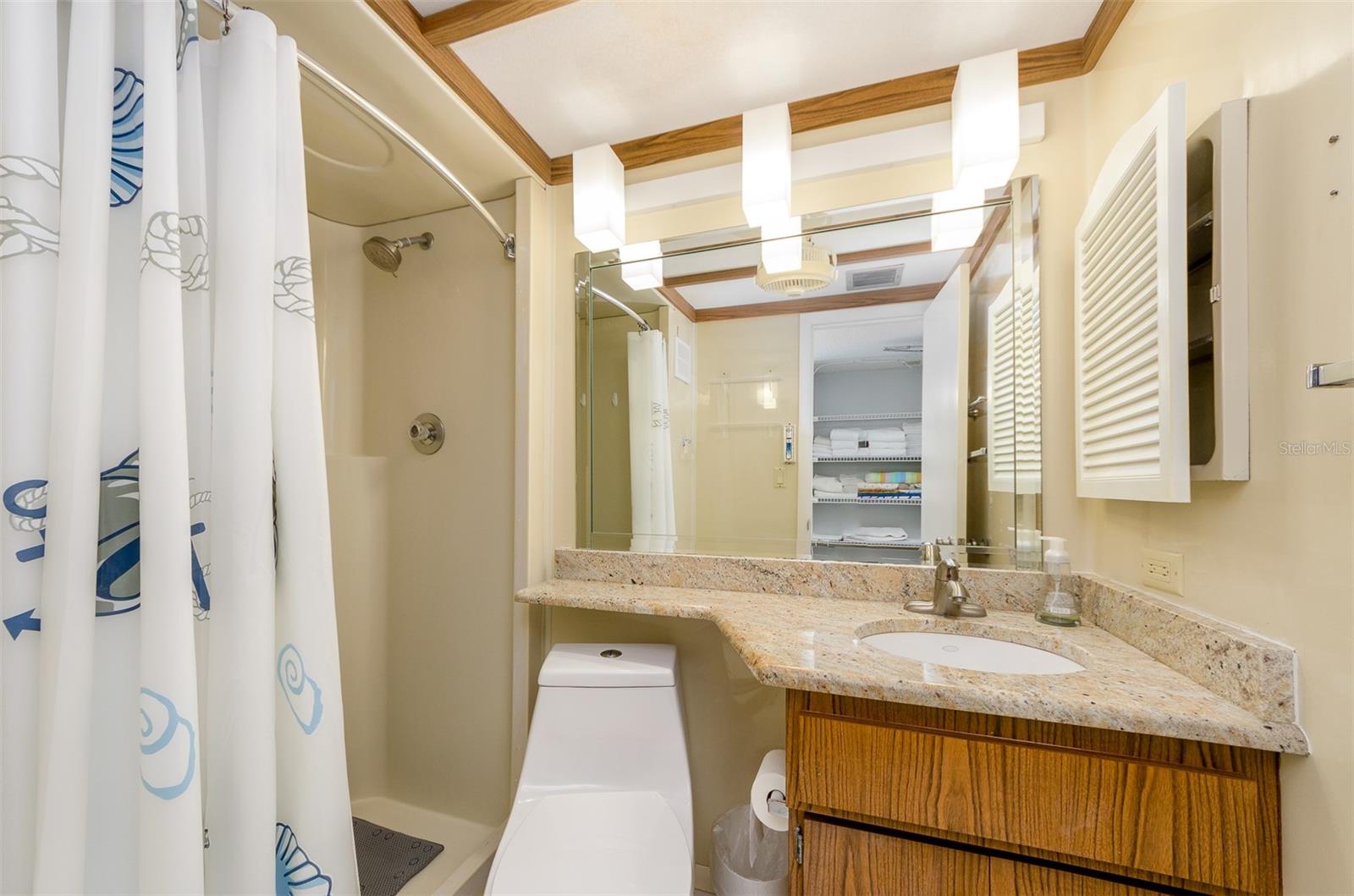 450 S Gulfview Blvd #1204 Property Photo 11