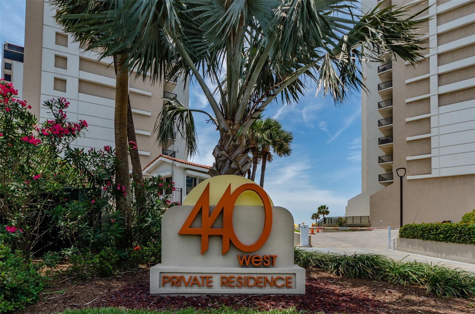 450 S Gulfview Blvd #1204 Property Photo 15