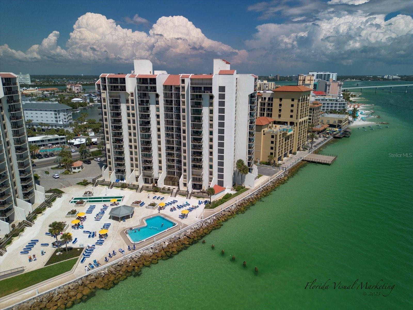 450 S Gulfview Blvd #907 Property Photo 33