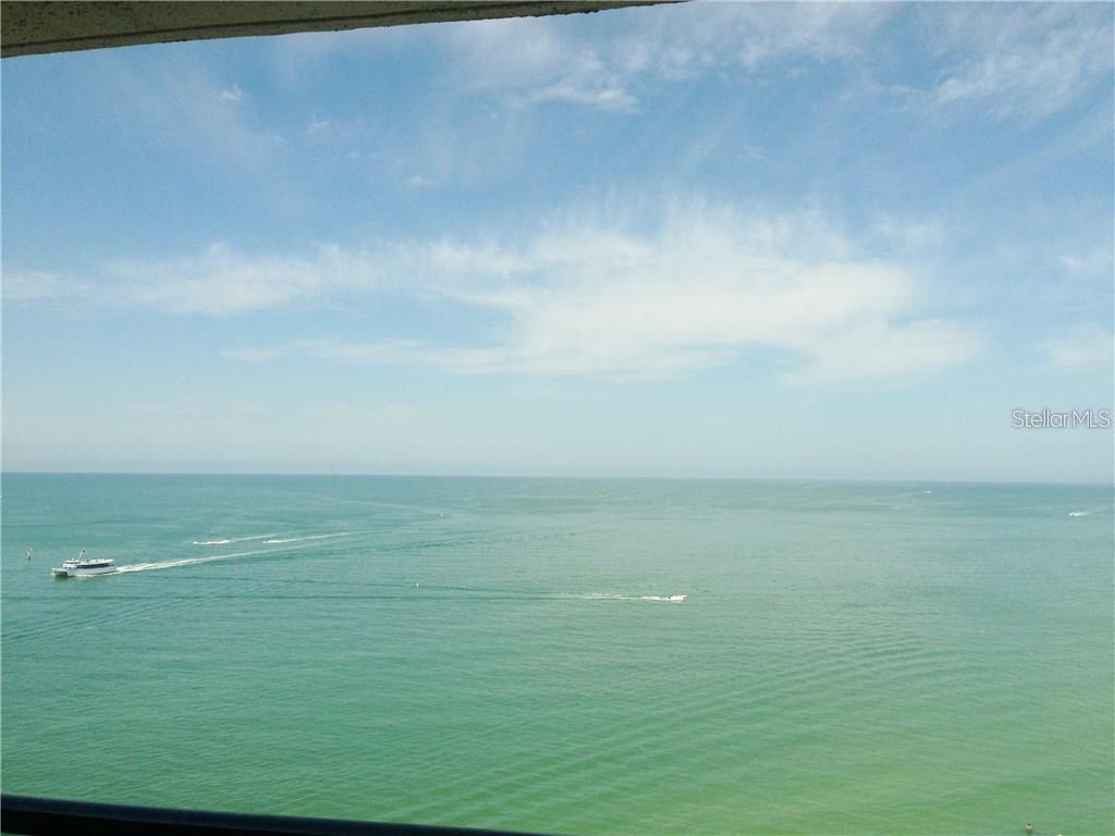 450 S Gulfview Blvd #1606 Property Photo 13