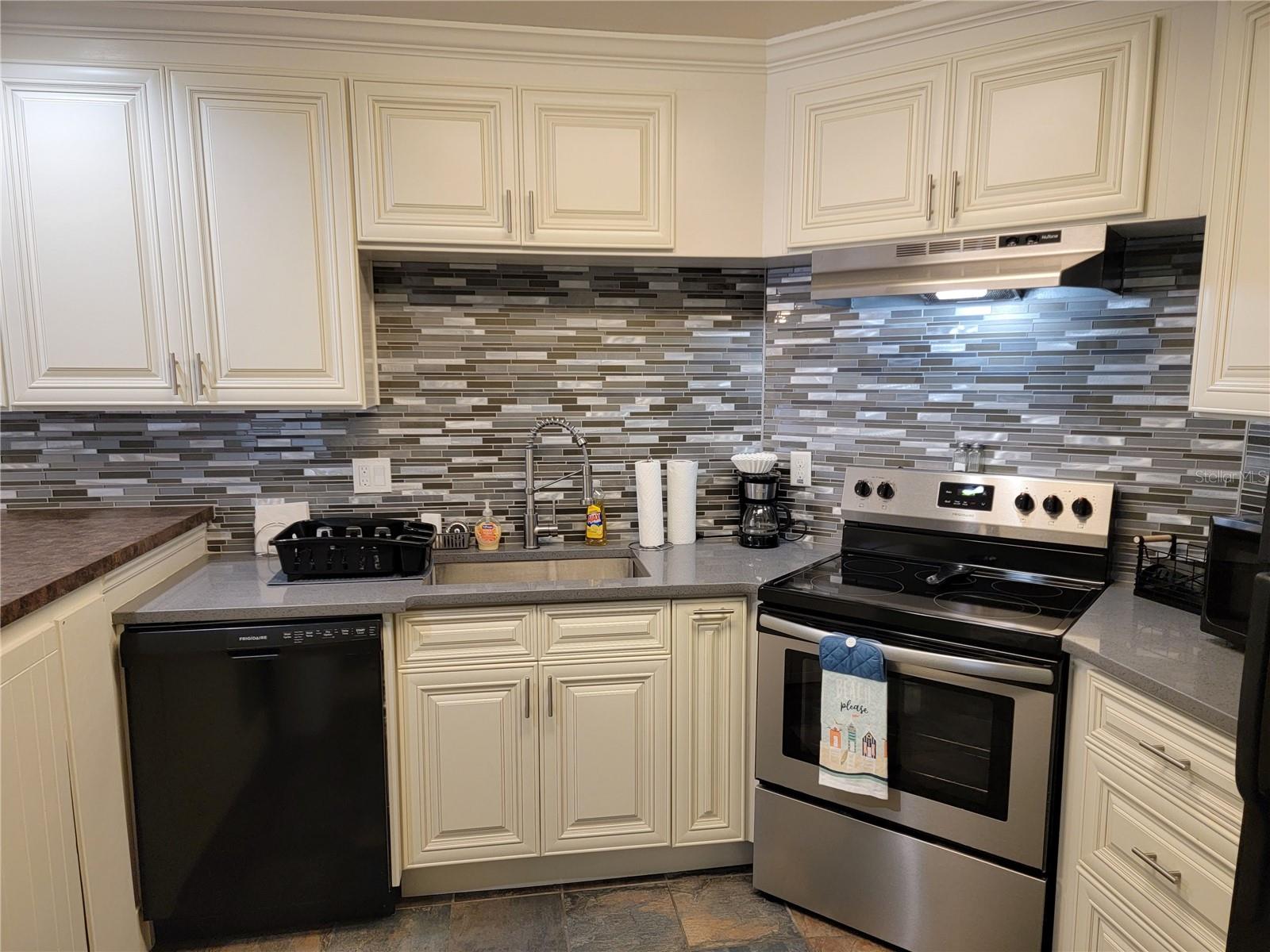 1515 Pinellas Bayway S #38 Property Photo 12