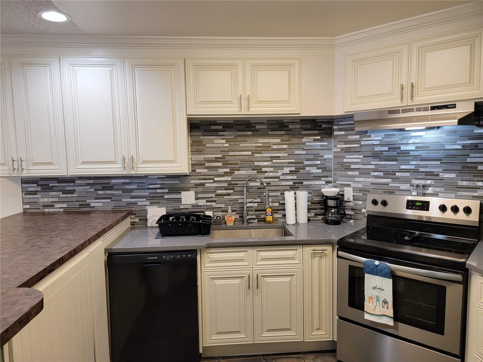 1515 Pinellas Bayway S #38 Property Photo 13