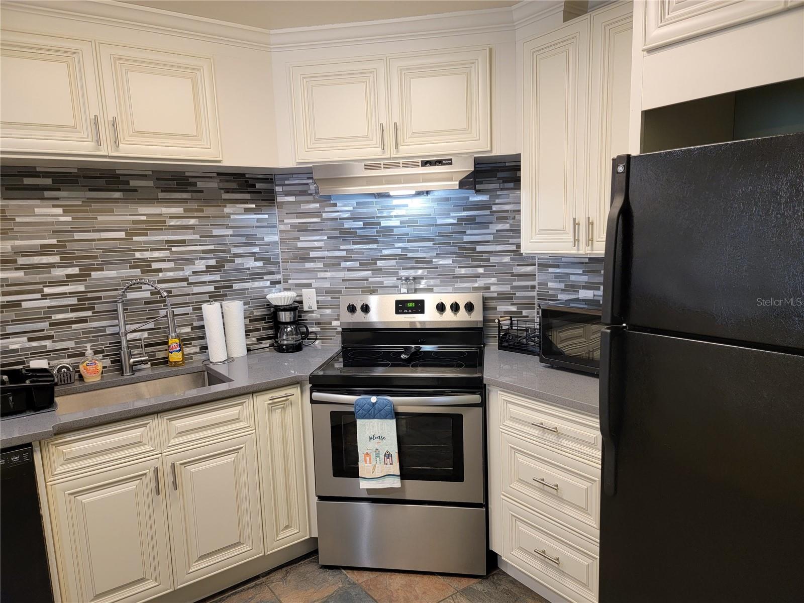 1515 Pinellas Bayway S #38 Property Photo 14