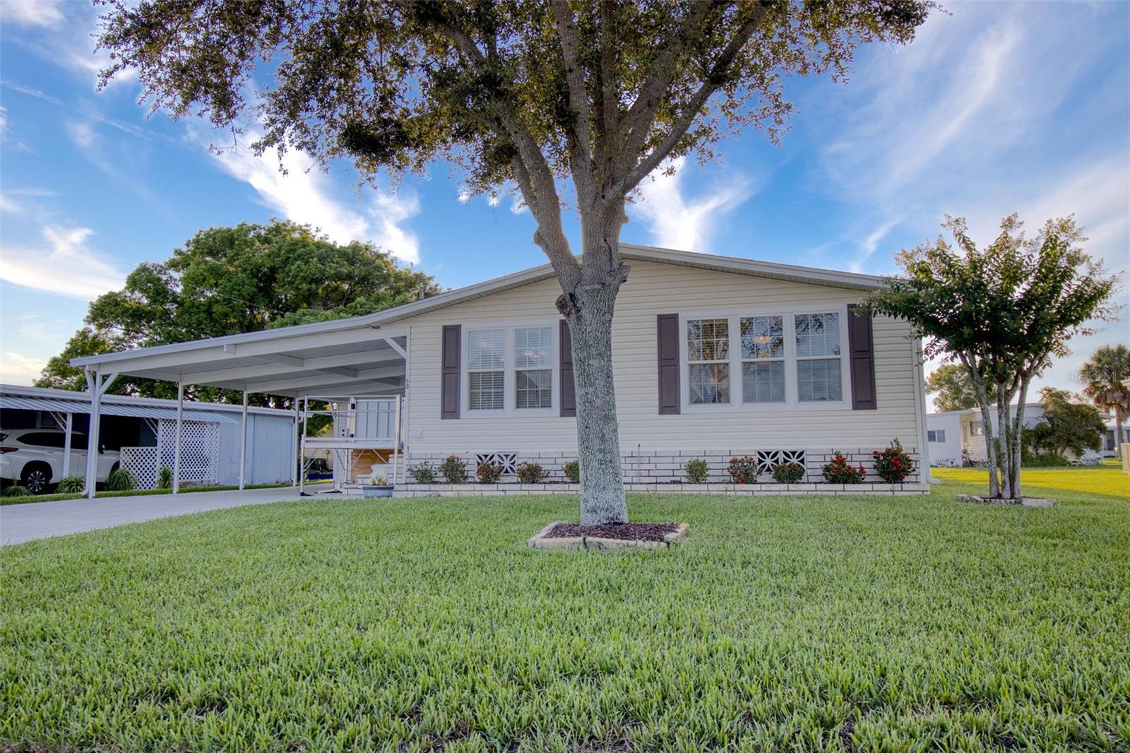 50 Village Green Way #6 Property Photo 1