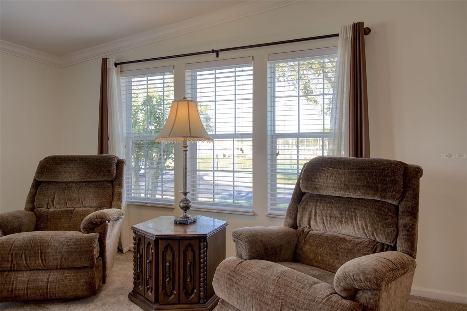 50 Village Green Way #6 Property Photo 17