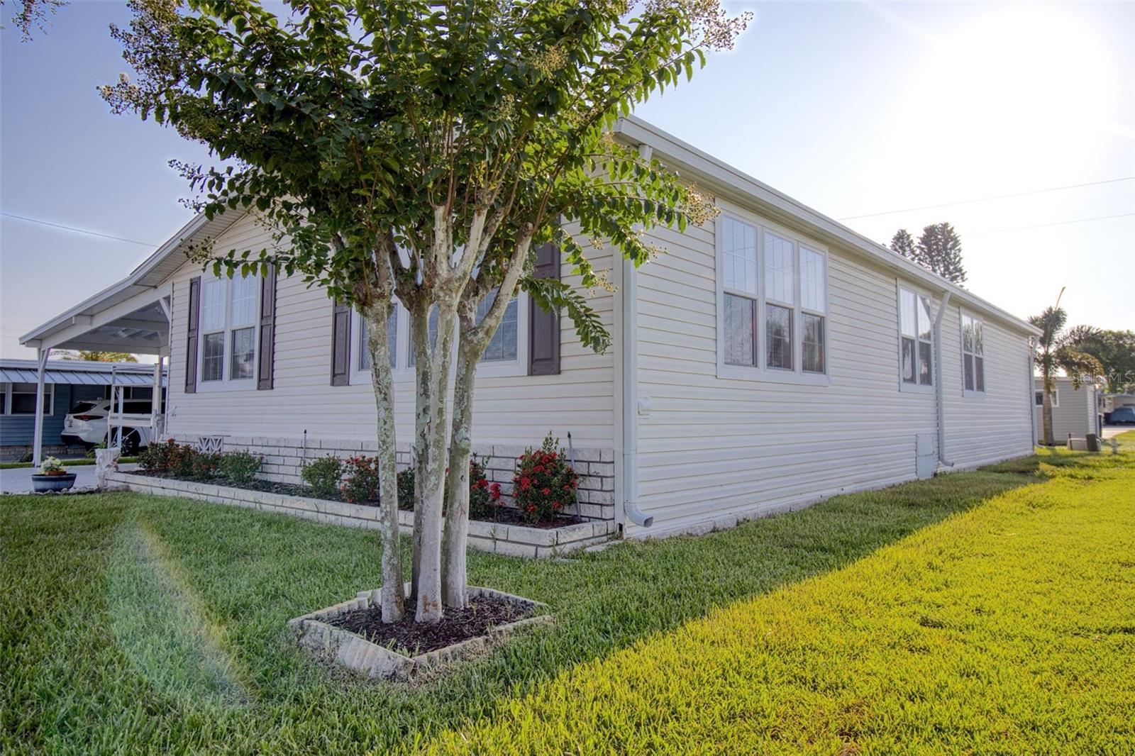 50 Village Green Way #6 Property Photo 32