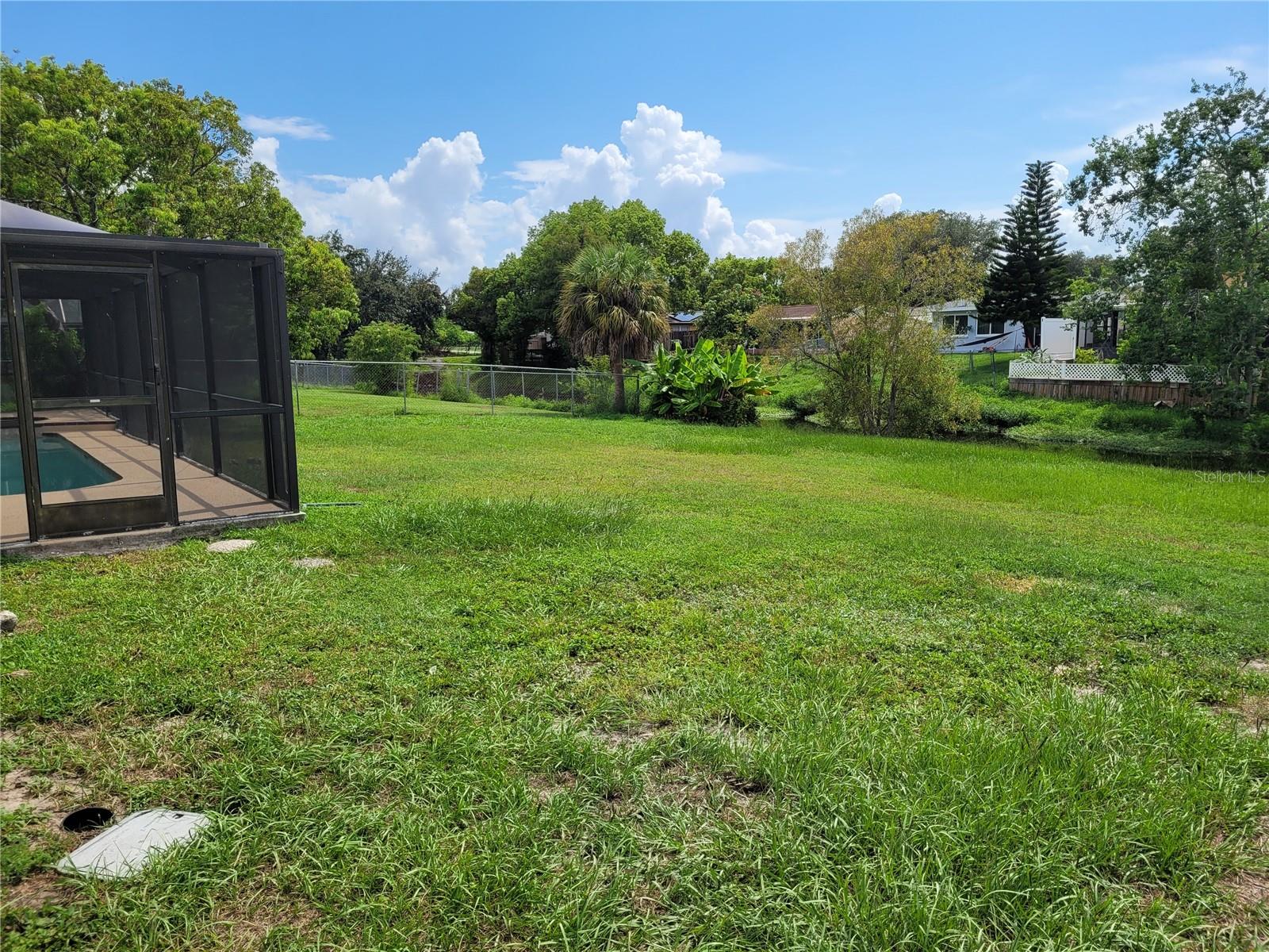 3031 Shadow Oaks Drive Property Photo 5