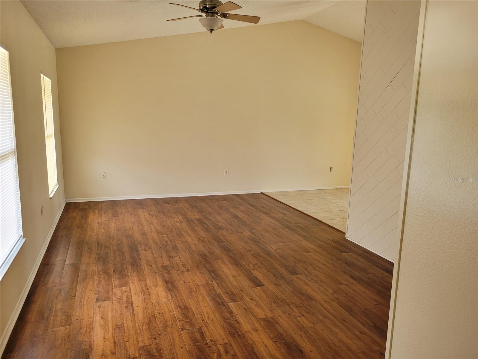3031 Shadow Oaks Drive Property Photo 13