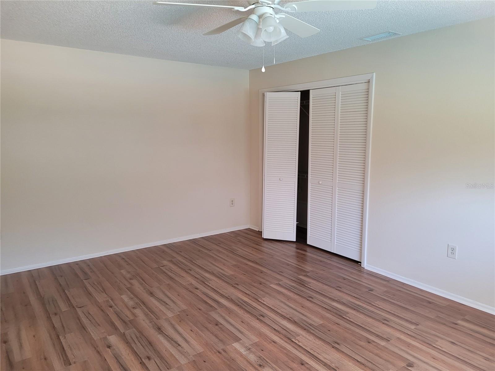 3031 Shadow Oaks Drive Property Photo 16
