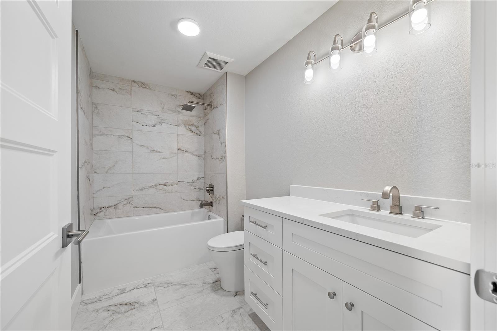 14048 Gulf Blvd #402 Property Photo 23