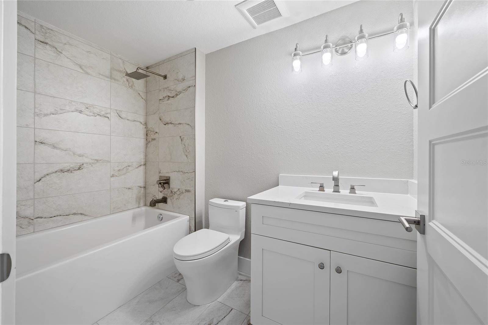 14048 Gulf Blvd #402 Property Photo 26