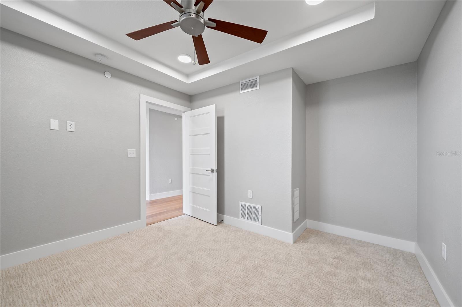 14048 Gulf Blvd #402 Property Photo 28