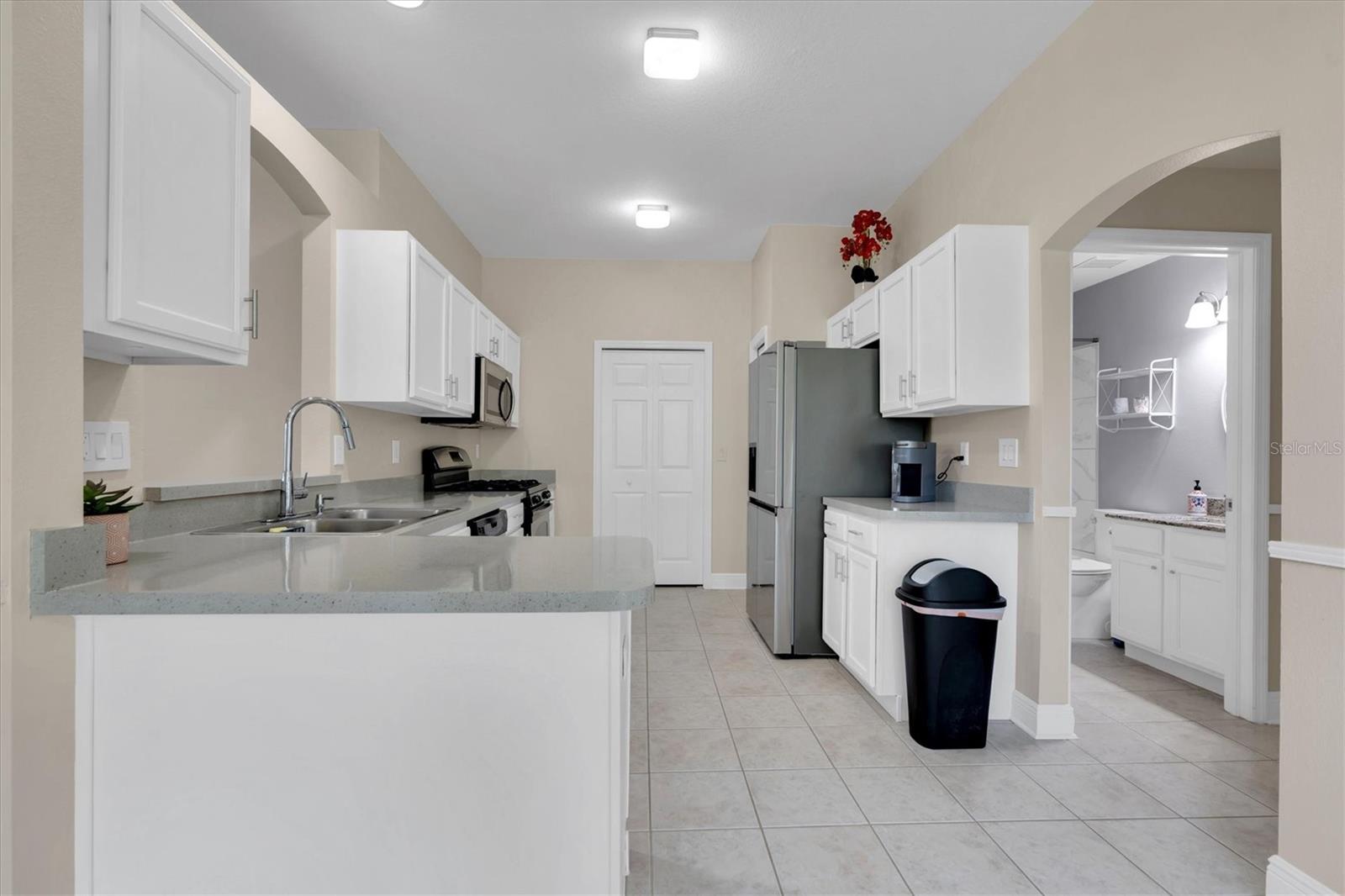 19315 Haskell Place Property Photo 13