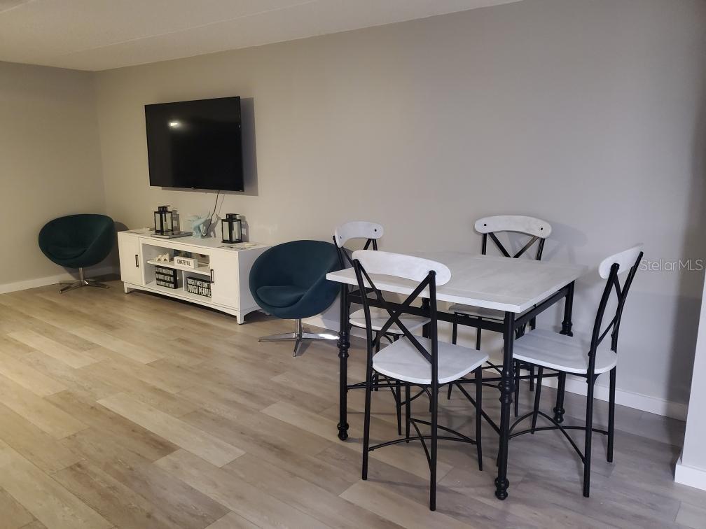 895 S Gulfview Blvd #202 Property Photo 18