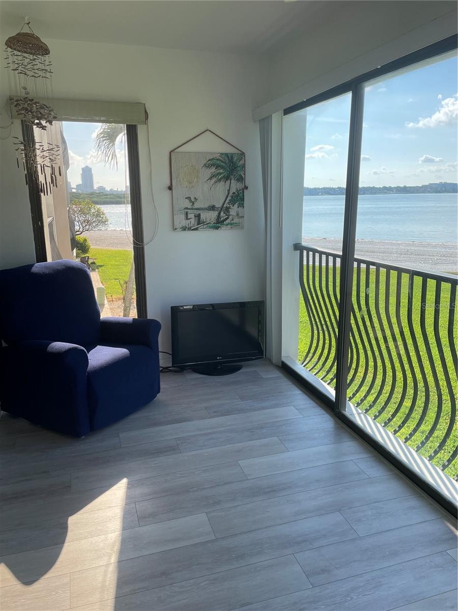 895 S Gulfview Blvd #202 Property Photo 34