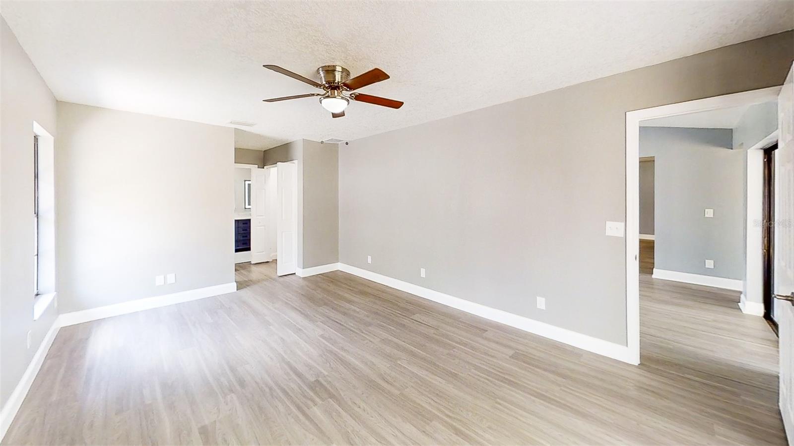 11317 Timbercrest Road Property Photo 21