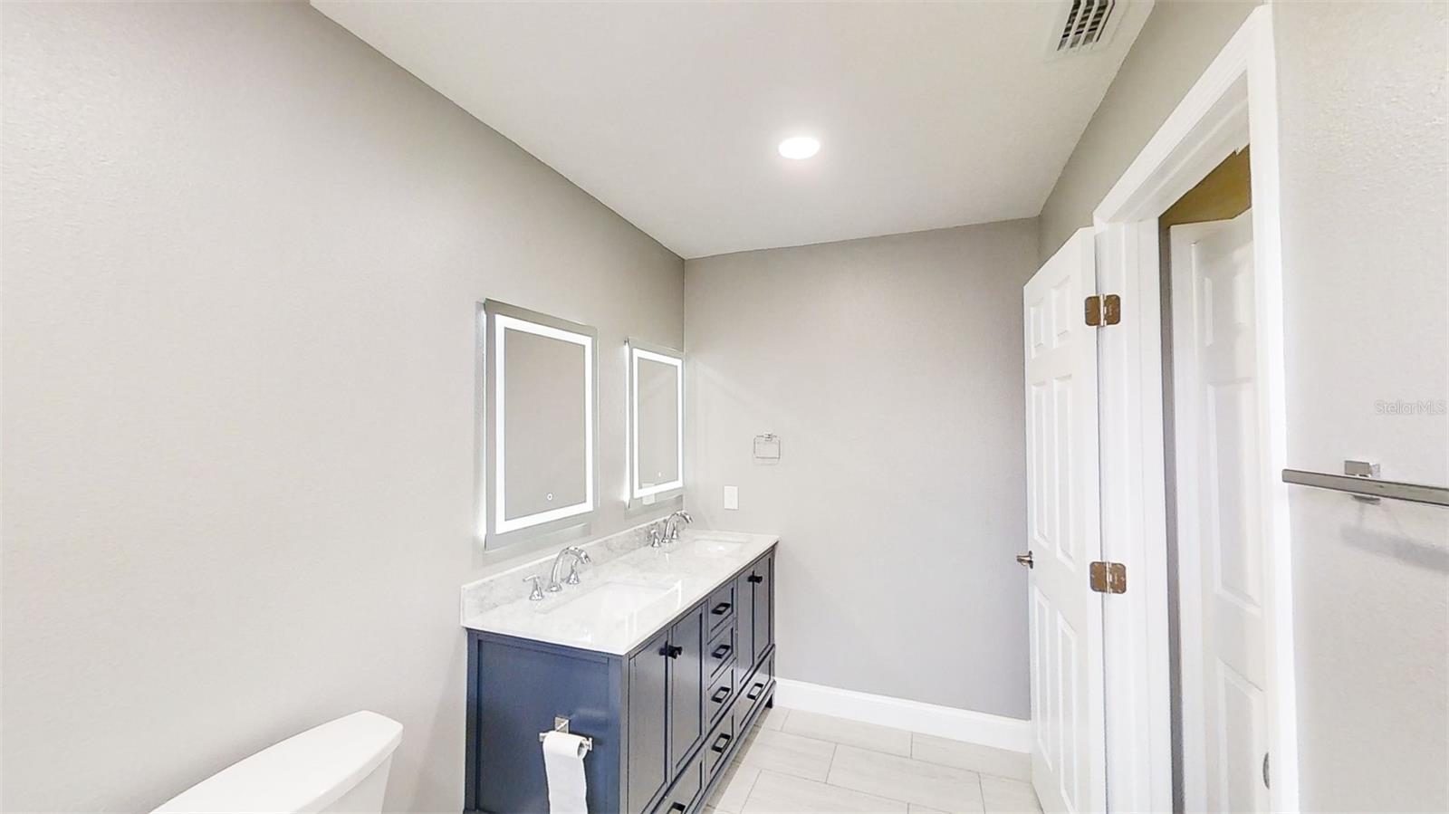 11317 Timbercrest Road Property Photo 24