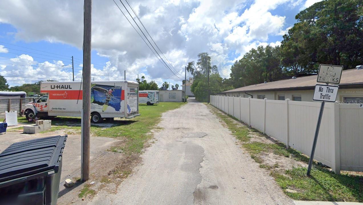 101 Clearwater-largo Rd Property Photo 4