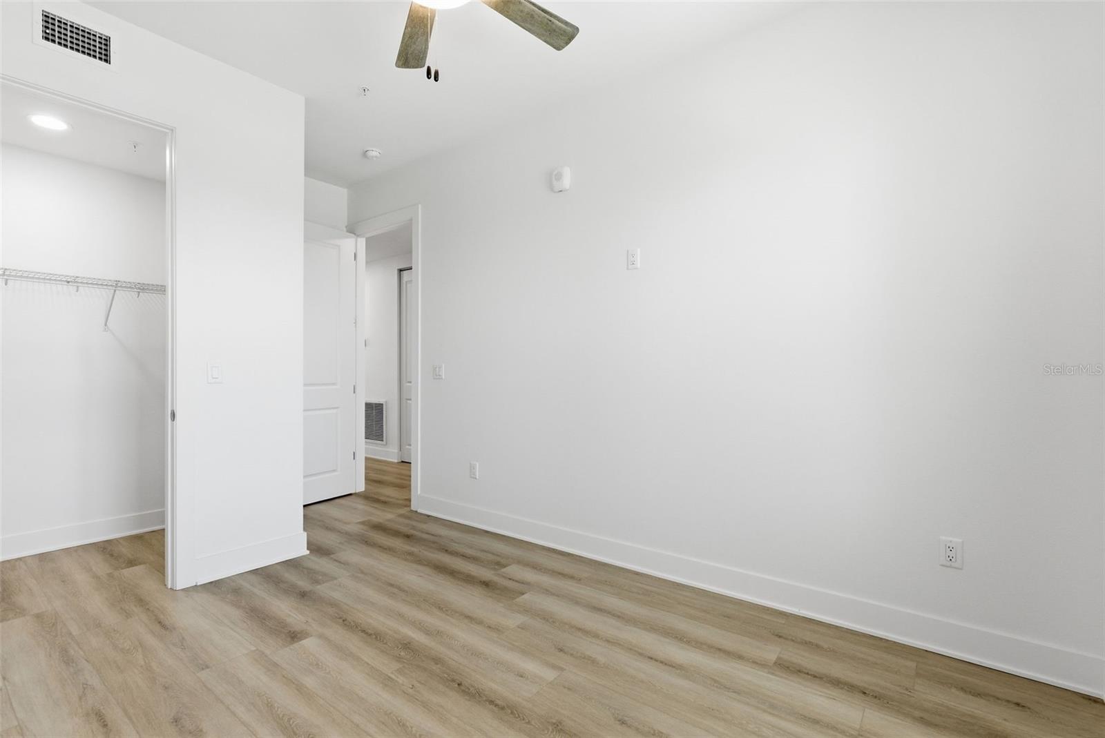 400 150th Ave #305 Property Photo 36