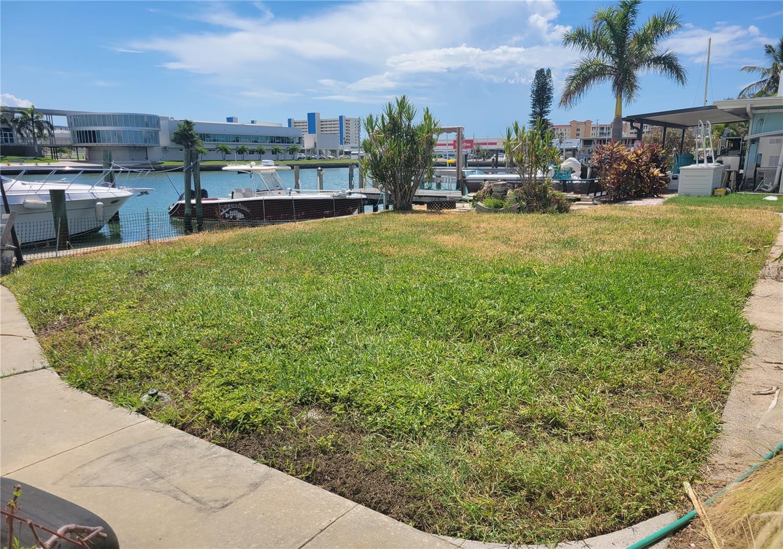 15318 Harbor Dr Property Photo 3