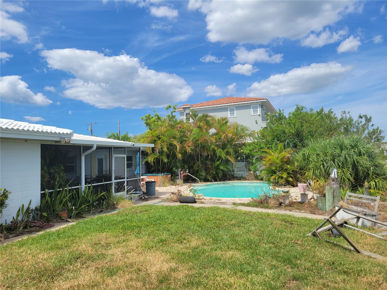 15318 Harbor Dr Property Photo 5