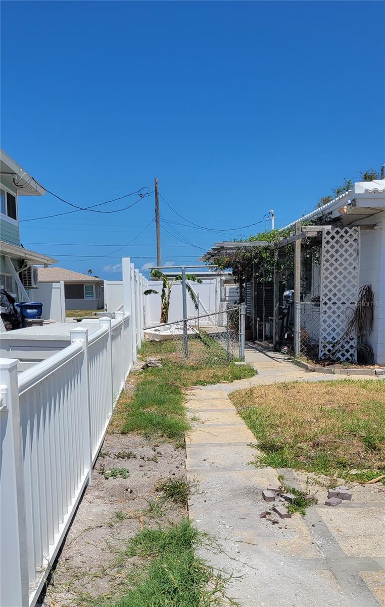 15318 Harbor Dr Property Photo 8