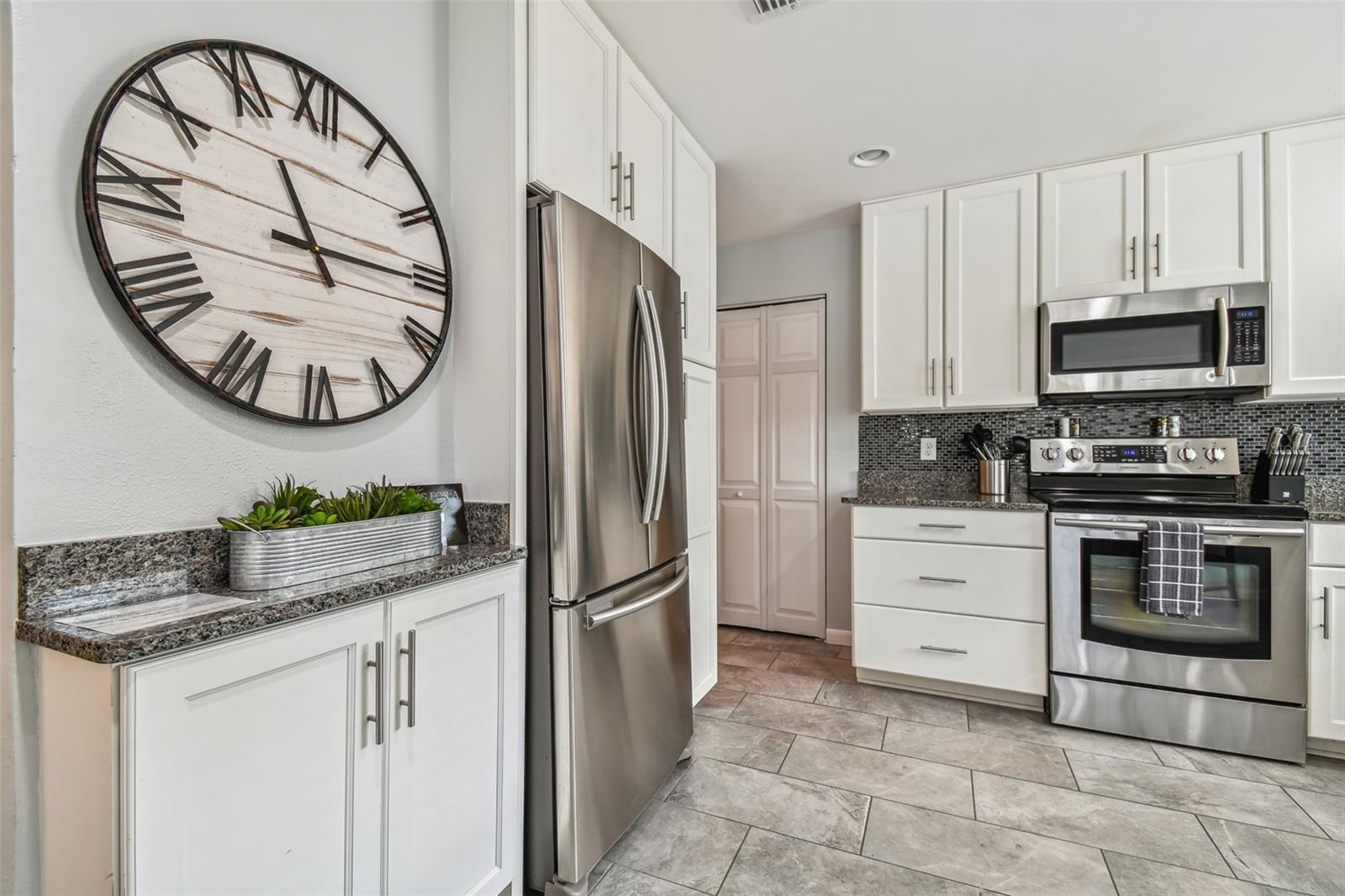 1523 Bayshore Blvd #6 Property Photo 4
