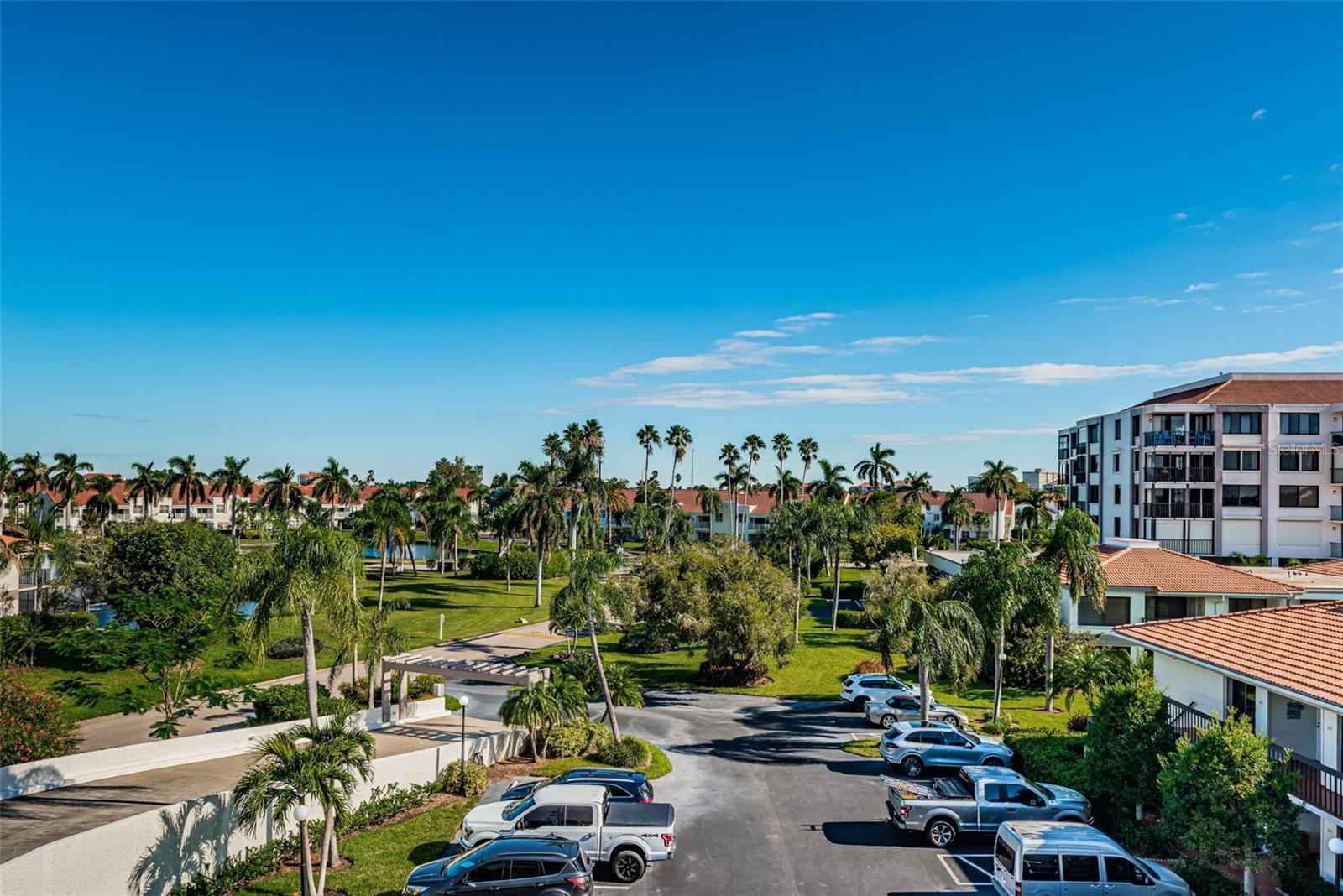 6295 Bahia Del Mar Cir #405 Property Photo 35