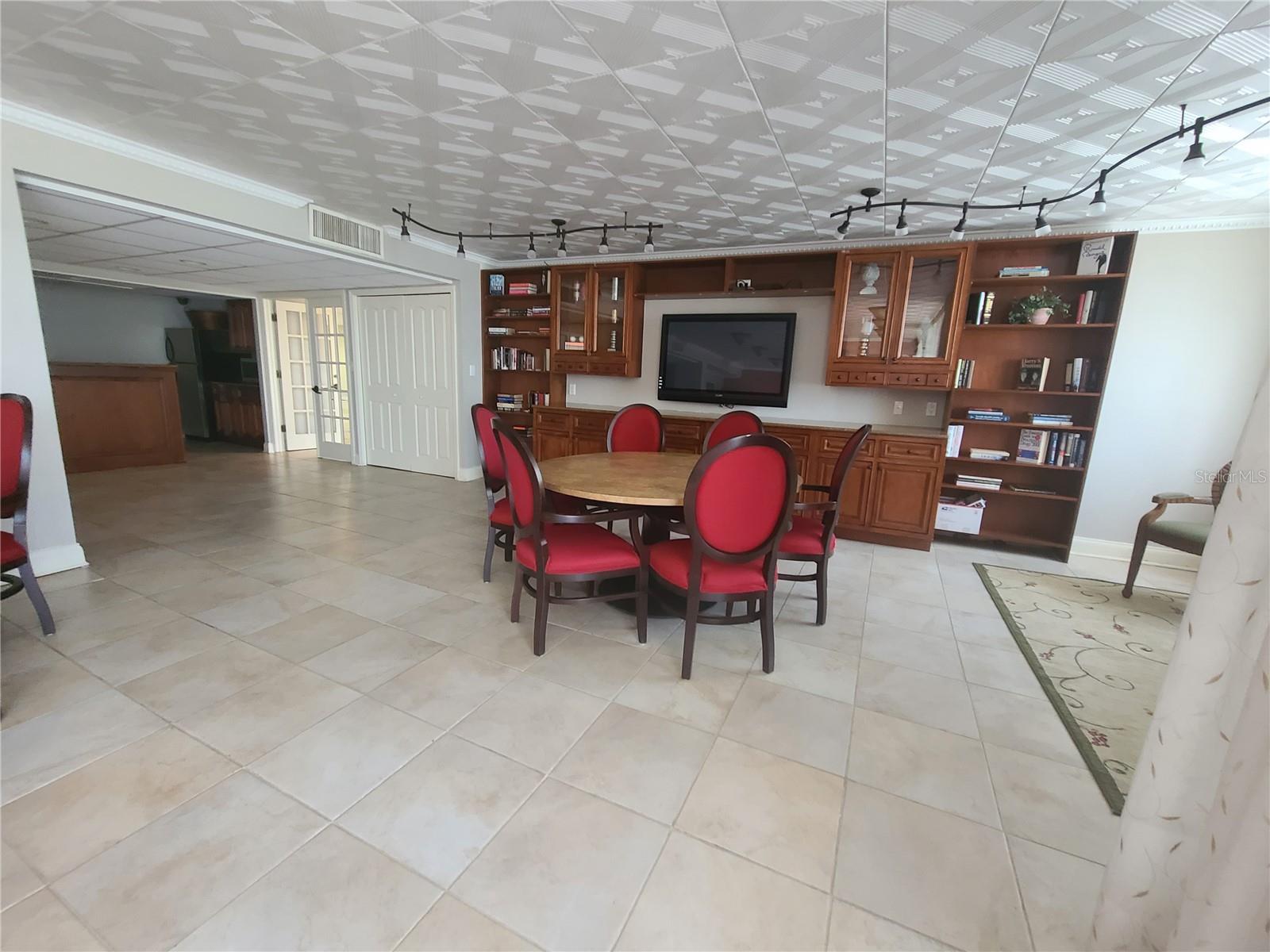 1460 Gulf Blvd #1102 Property Photo 26
