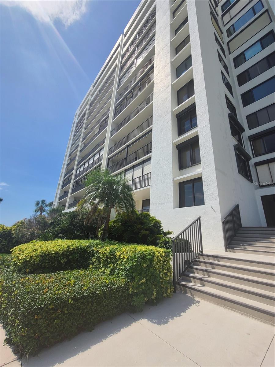 1460 Gulf Blvd #1102 Property Photo 29