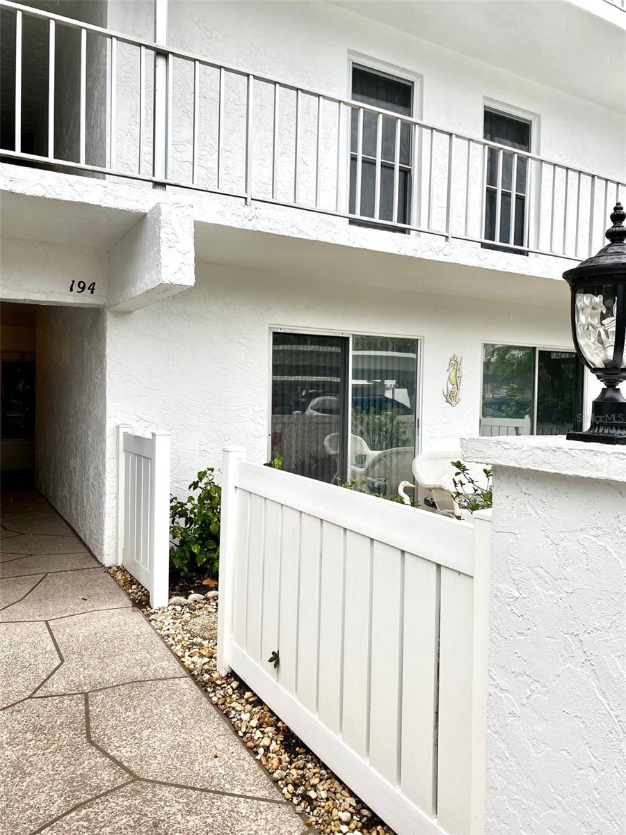 1655 S Highland Ave #j194 Property Photo 1