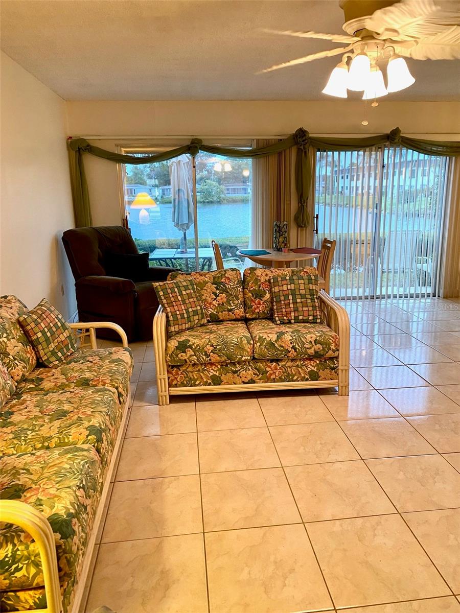 1655 S Highland Ave #j194 Property Photo 9