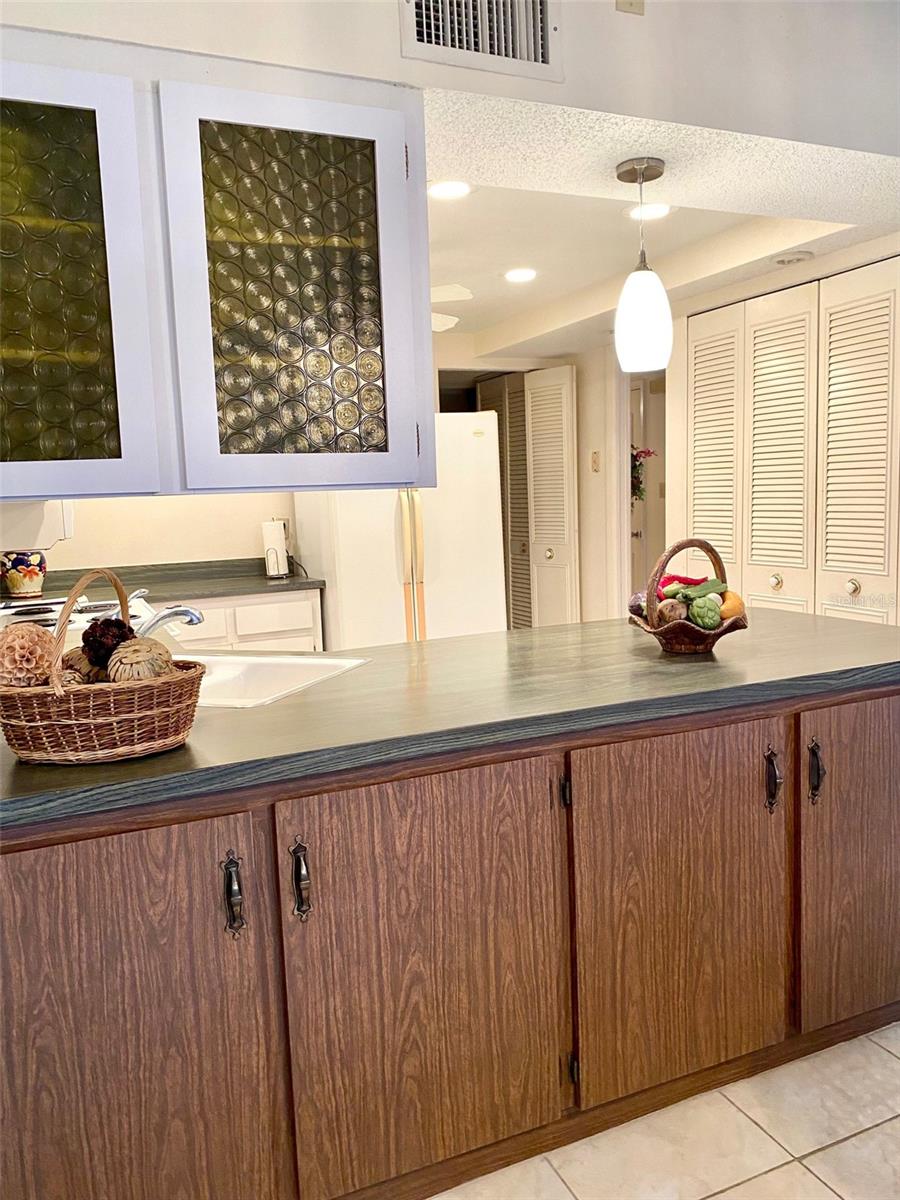 1655 S Highland Ave #j194 Property Photo 16