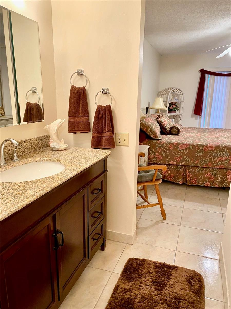 1655 S Highland Ave #j194 Property Photo 28