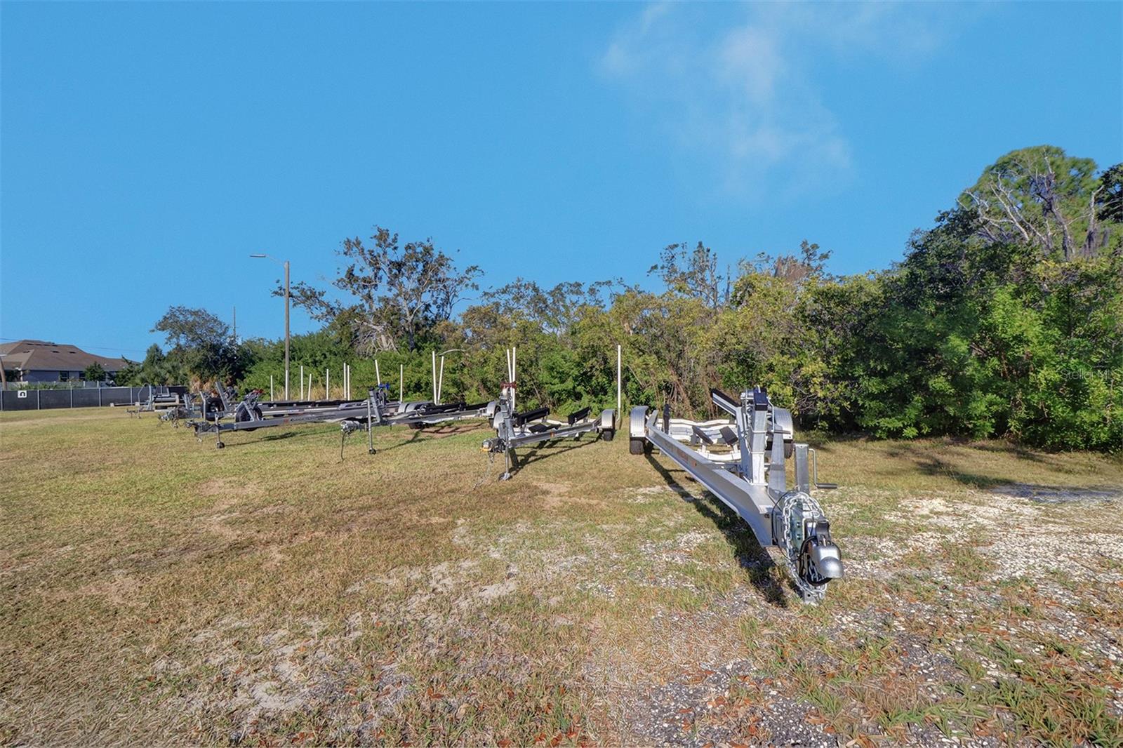 332 Anclote Rd Property Photo 6