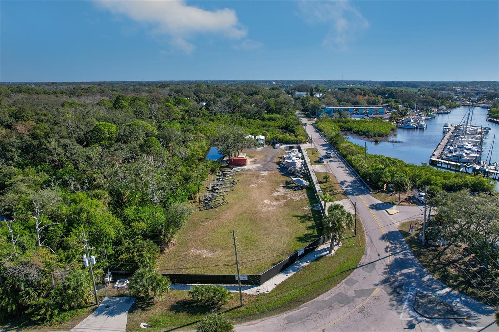 332 Anclote Rd Property Photo 14