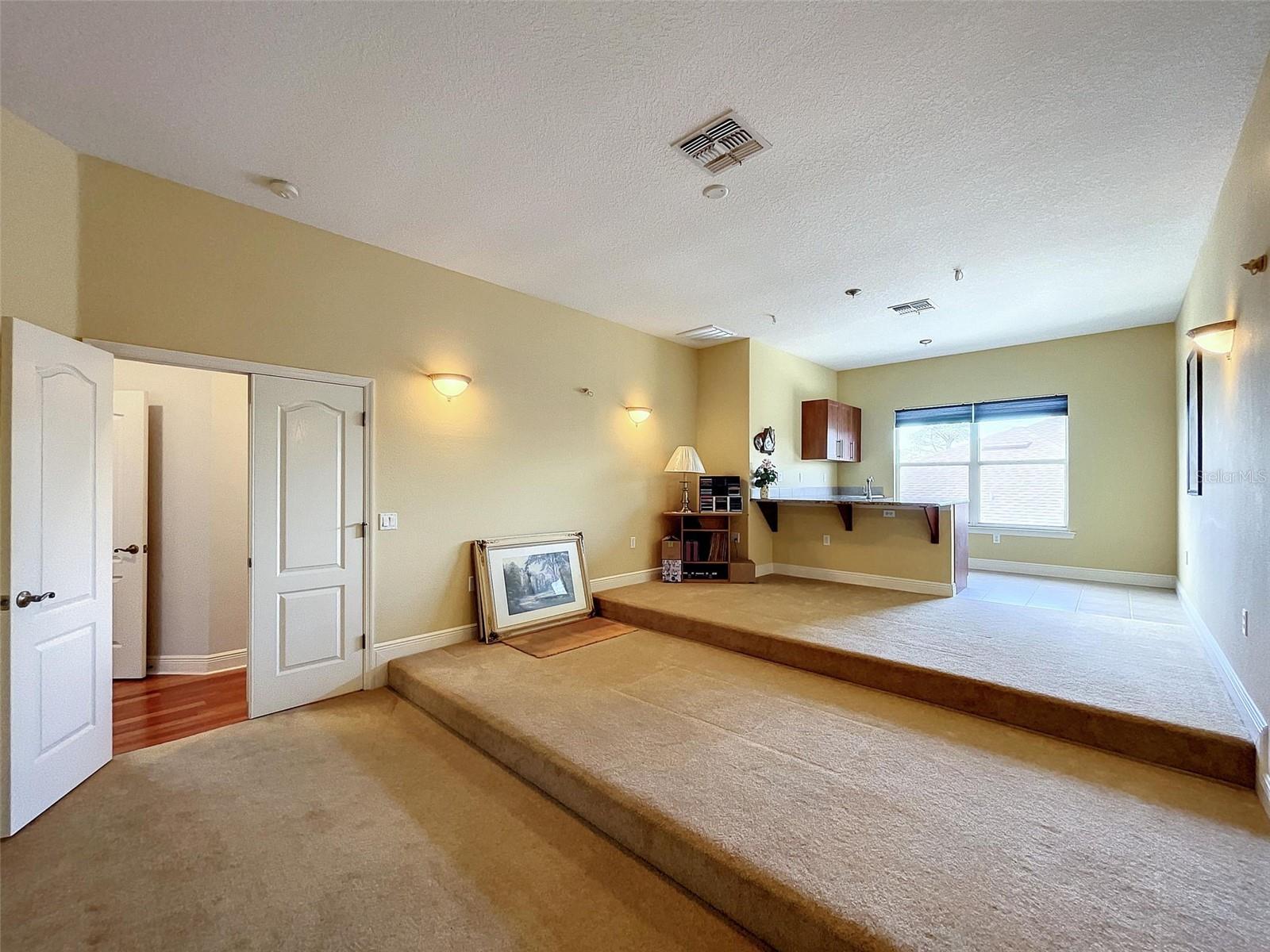 2066 N Pointe Alexis Dr Property Photo 39
