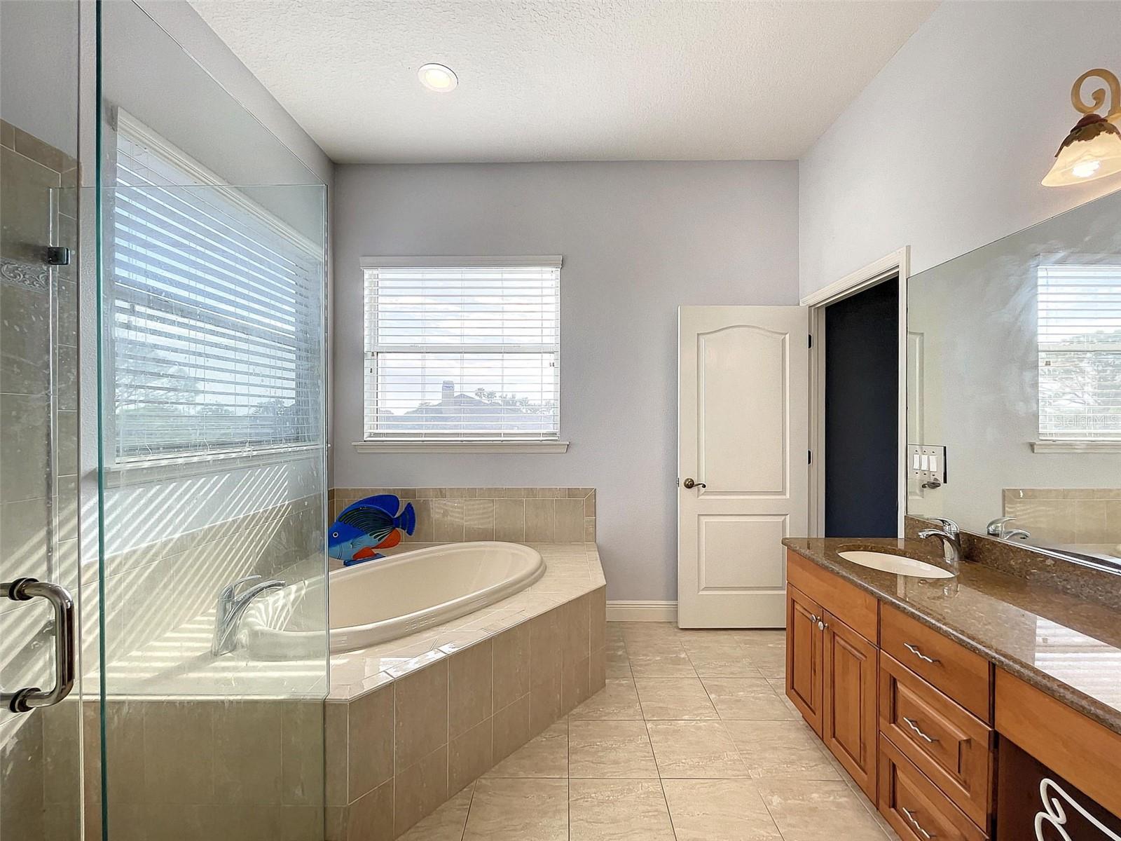 2066 N Pointe Alexis Dr Property Photo 45
