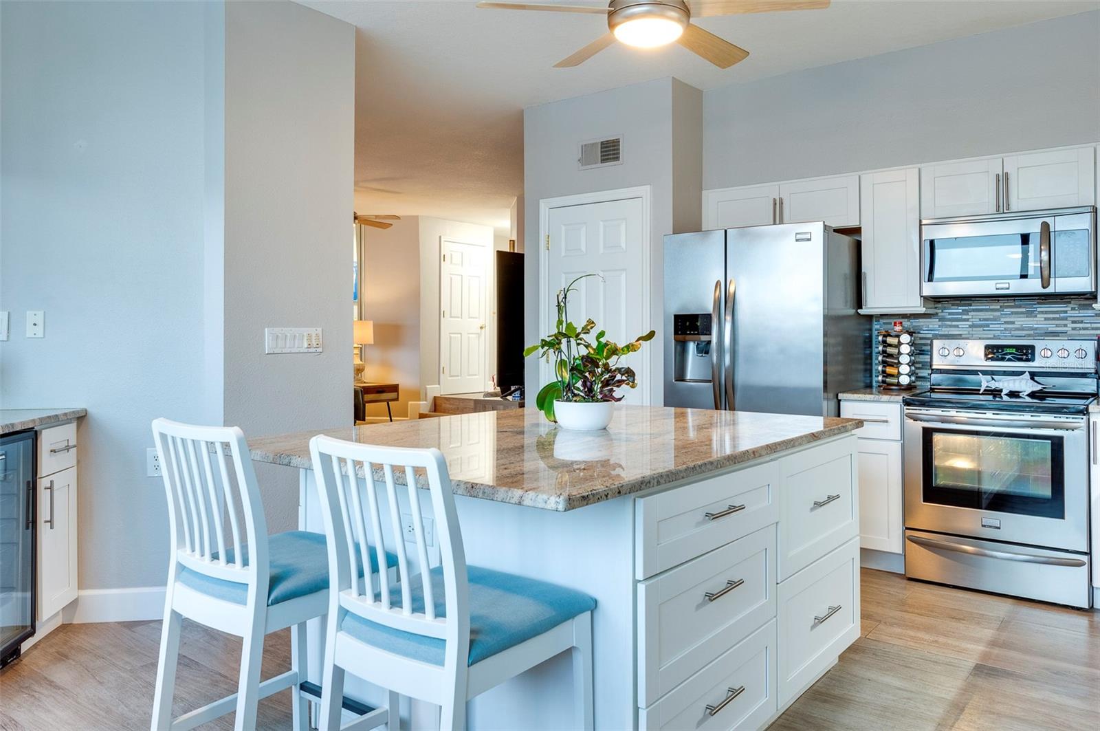 557 Pinellas Bayway S #302 Property Photo 8