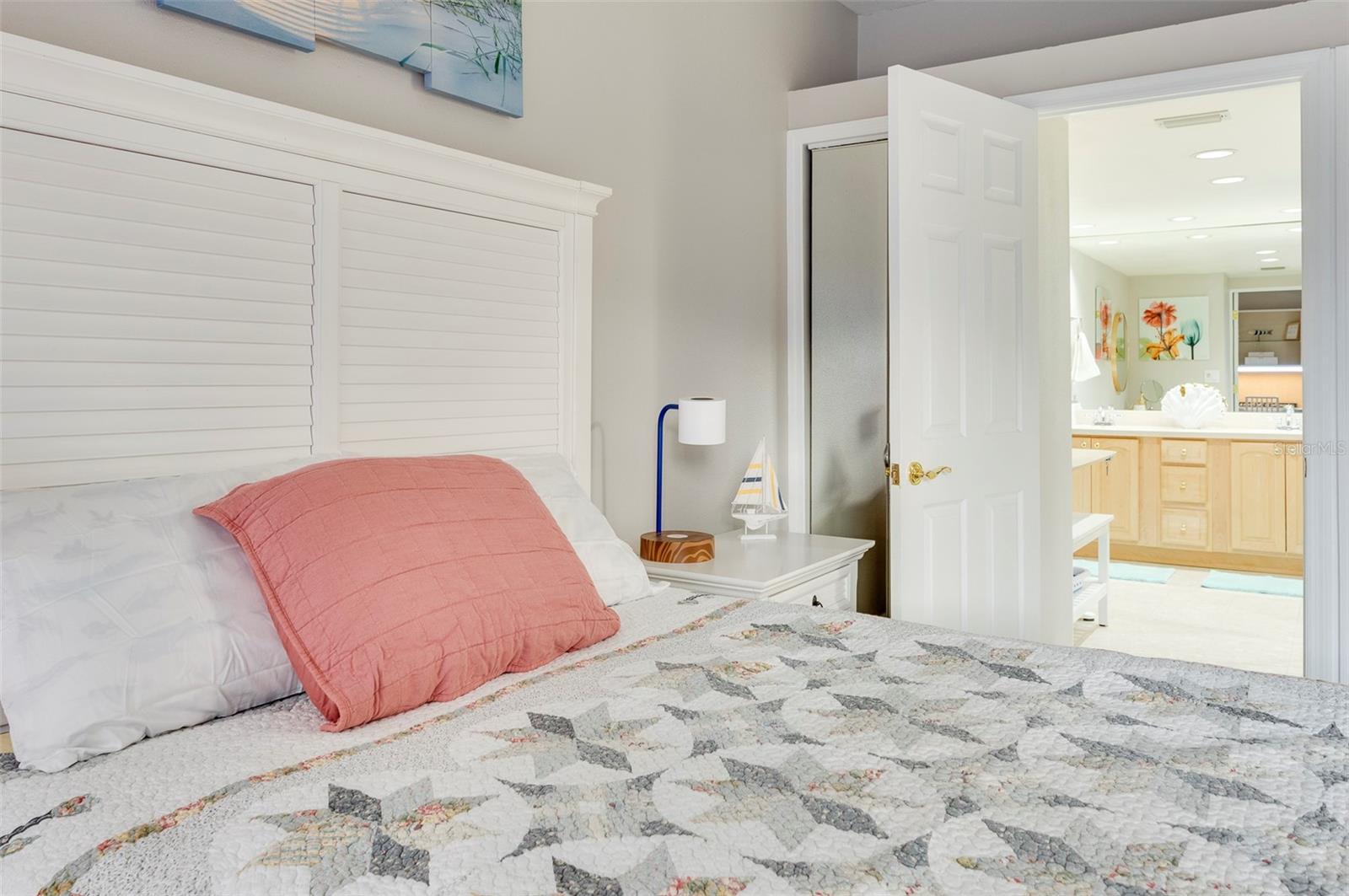 557 Pinellas Bayway S #302 Property Photo 17