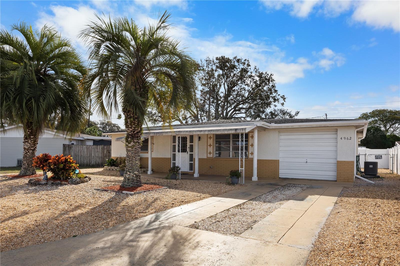 4962 Lemonwood Loop Property Photo 3